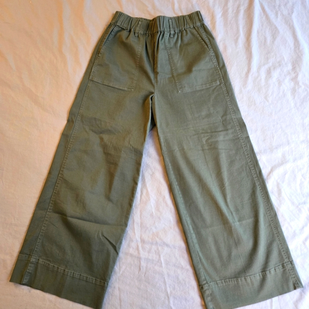 J. Crew Pull-On Wide Leg Chino Pant S - Elastic Waist EUC Olive Green